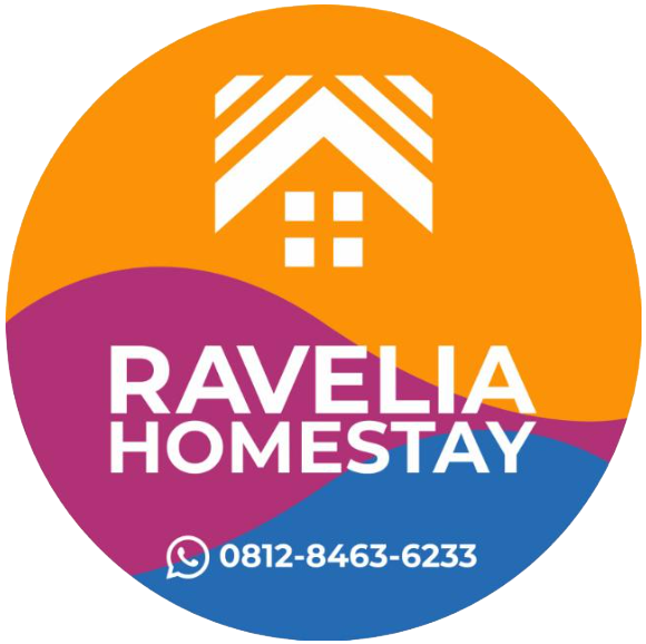 RaveliaHomestay.com